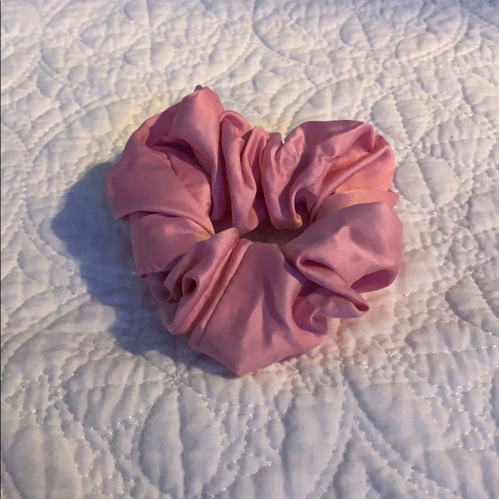 Light pink scrunchie